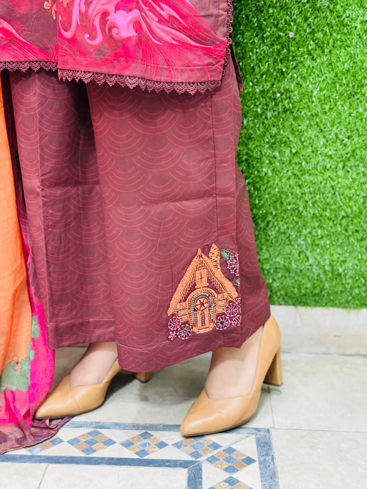 3 pc Embroidery Lawn Fabric 3