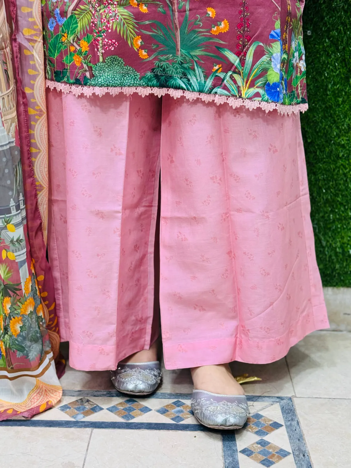 3 pc Embroidery Lawn Fabric 2