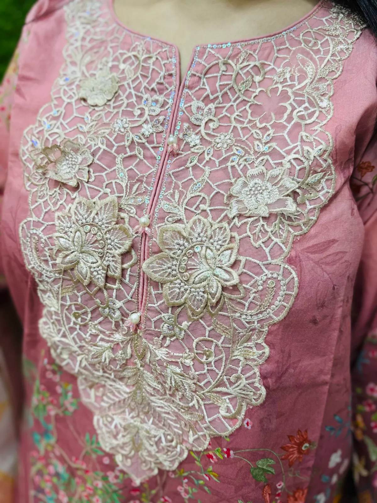 3 pc Embroidery Lawn Fabric 3
