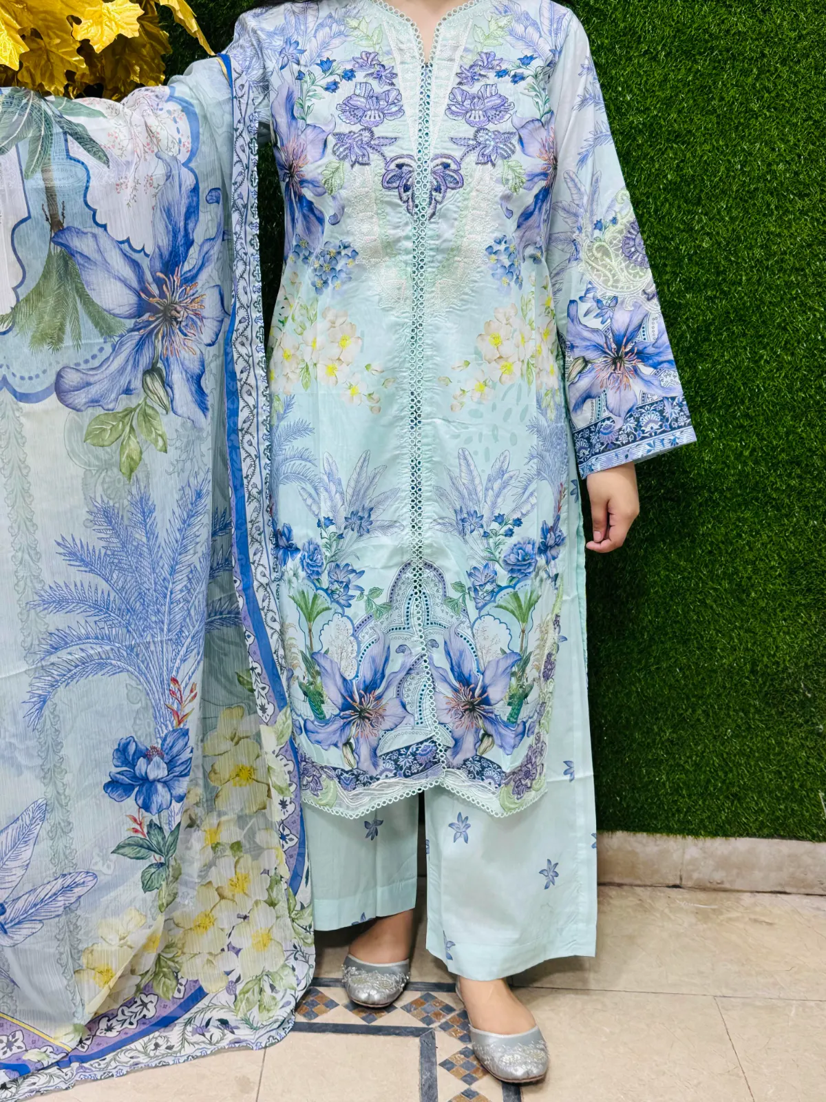 3 pc Embroidery Lawn Fabric