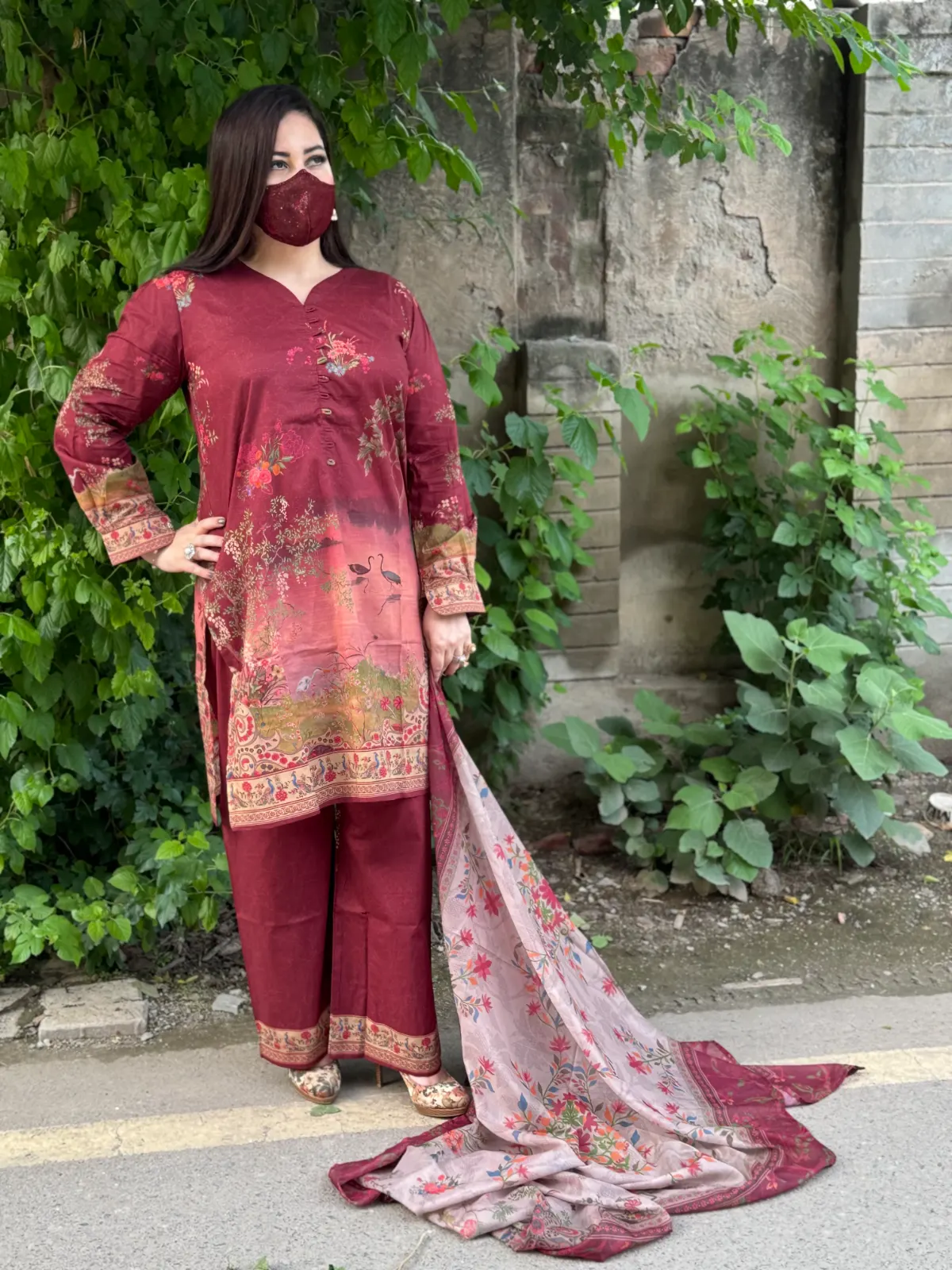 3 pc Printed Lawn Fabric 2