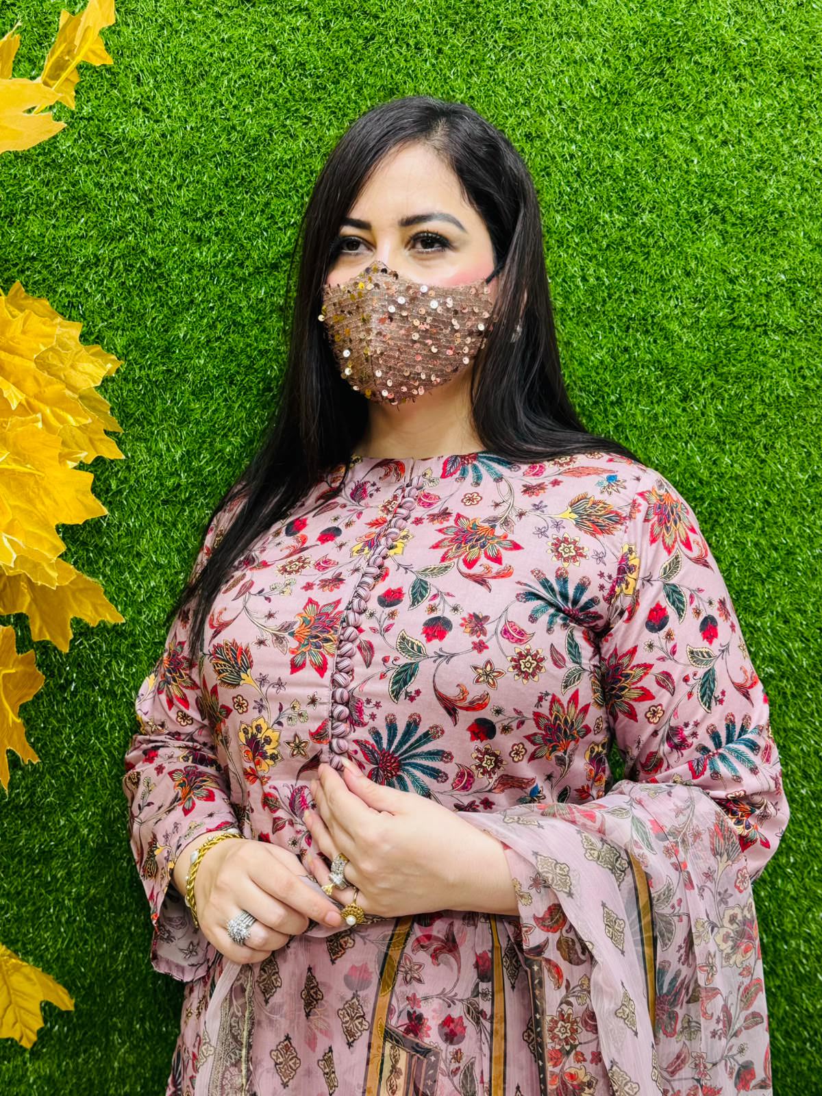 3 pc Printed Lawn Fabric 2
