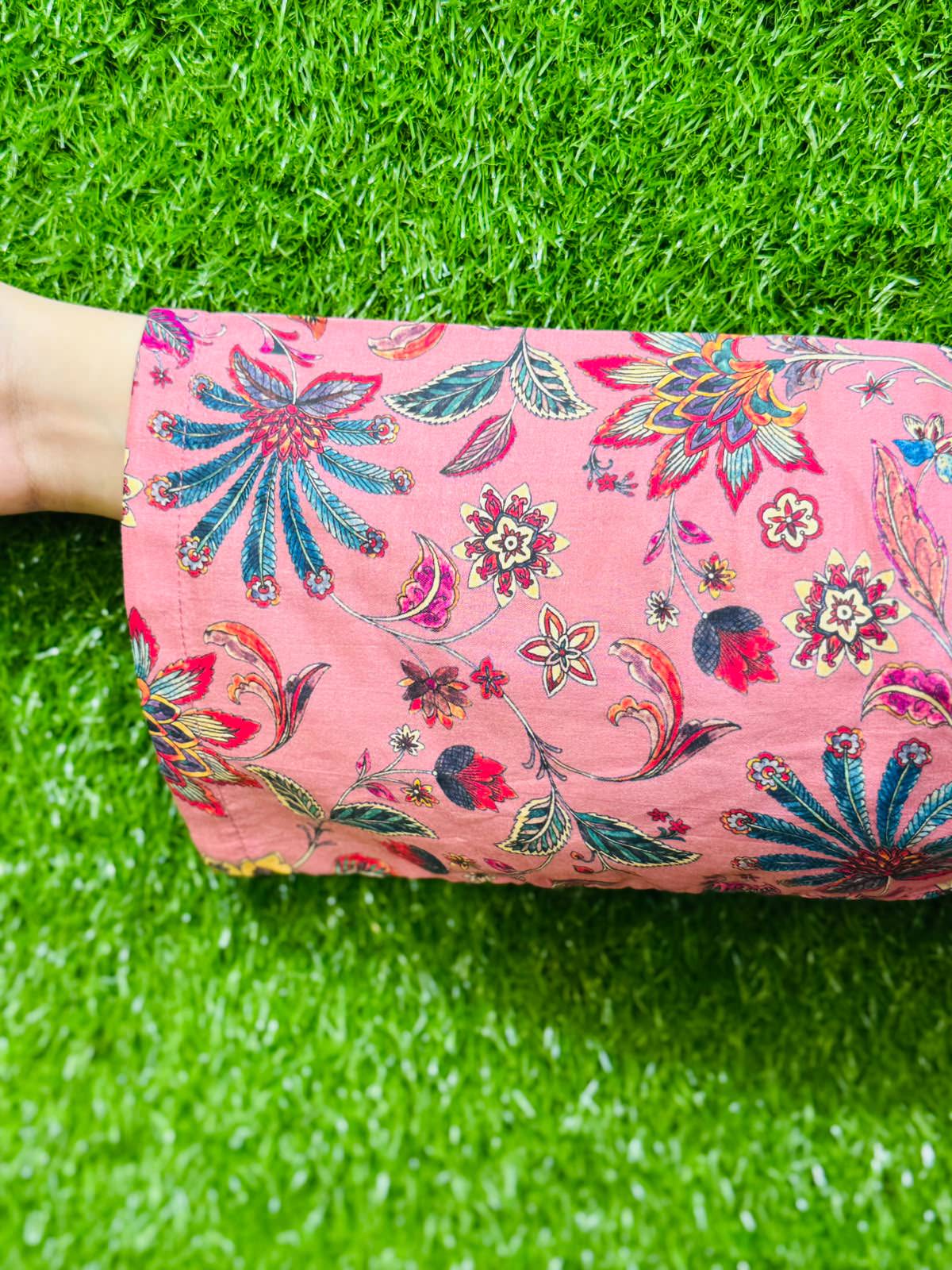 3 pc Printed Lawn Fabric 2