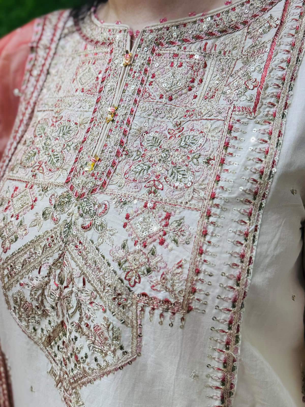 3 pc Embroidery Lawn Fabric 2