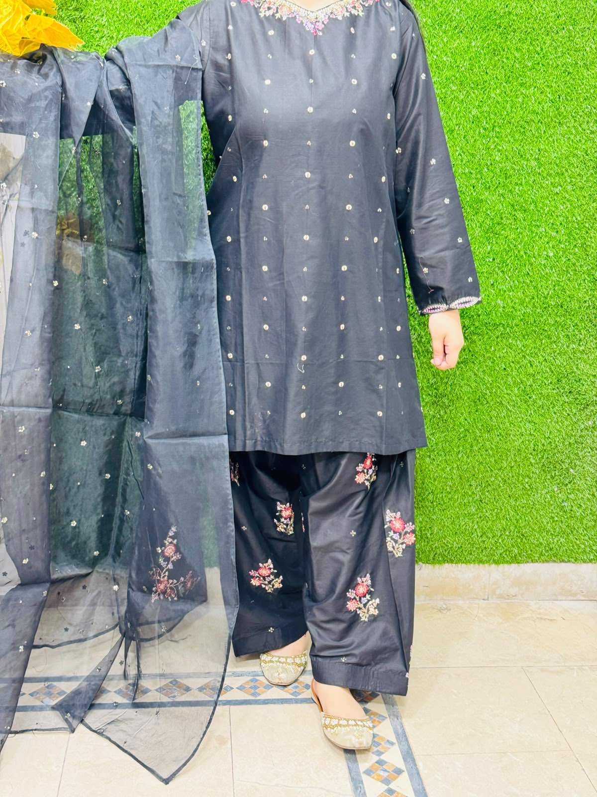 3 pc Embroidery Lawn Fabric