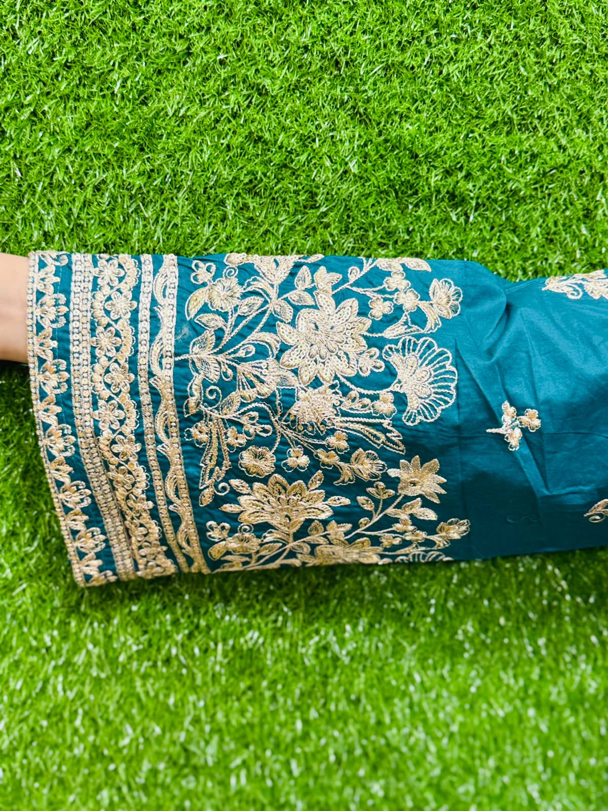 3 pc Embroidery Lawn Fabric 2