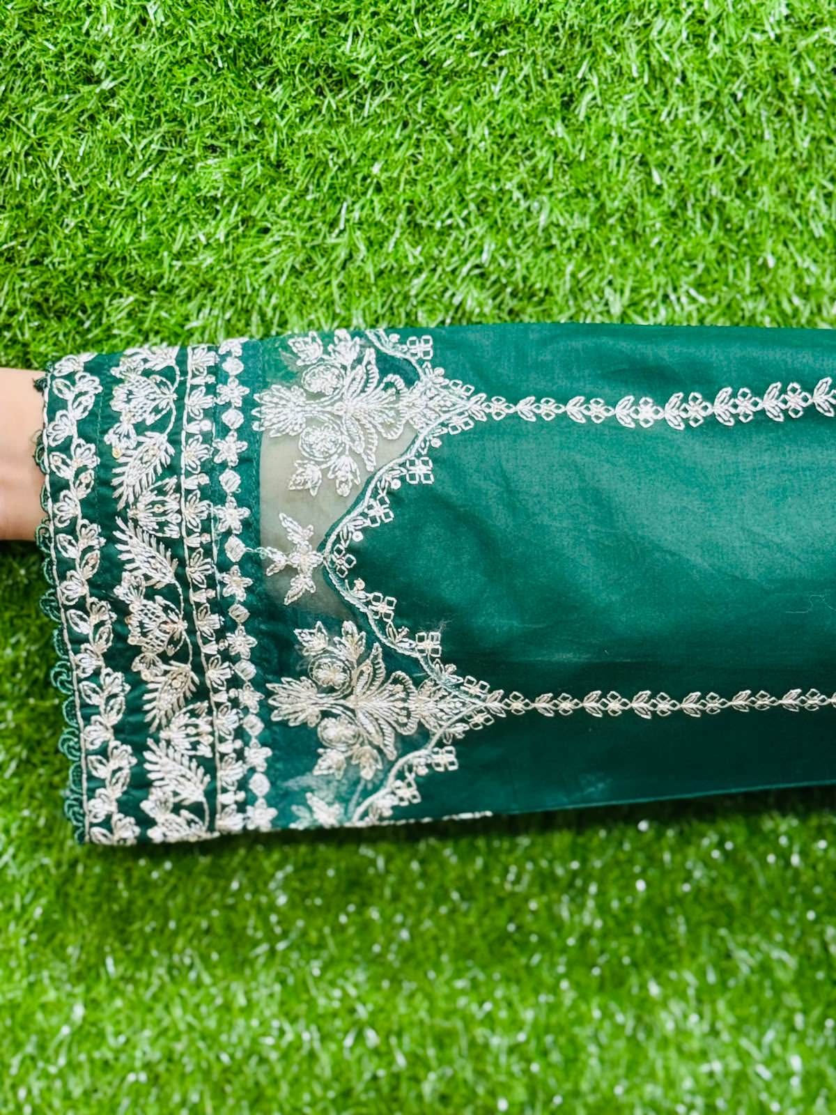 3 pc Embroidery Lawn Fabric 4