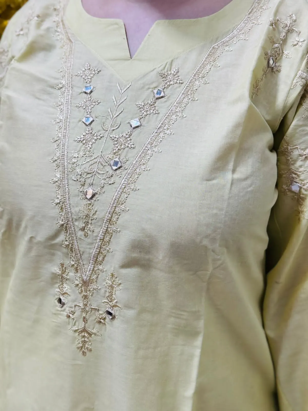 3 pc Embroidery Lawn 2