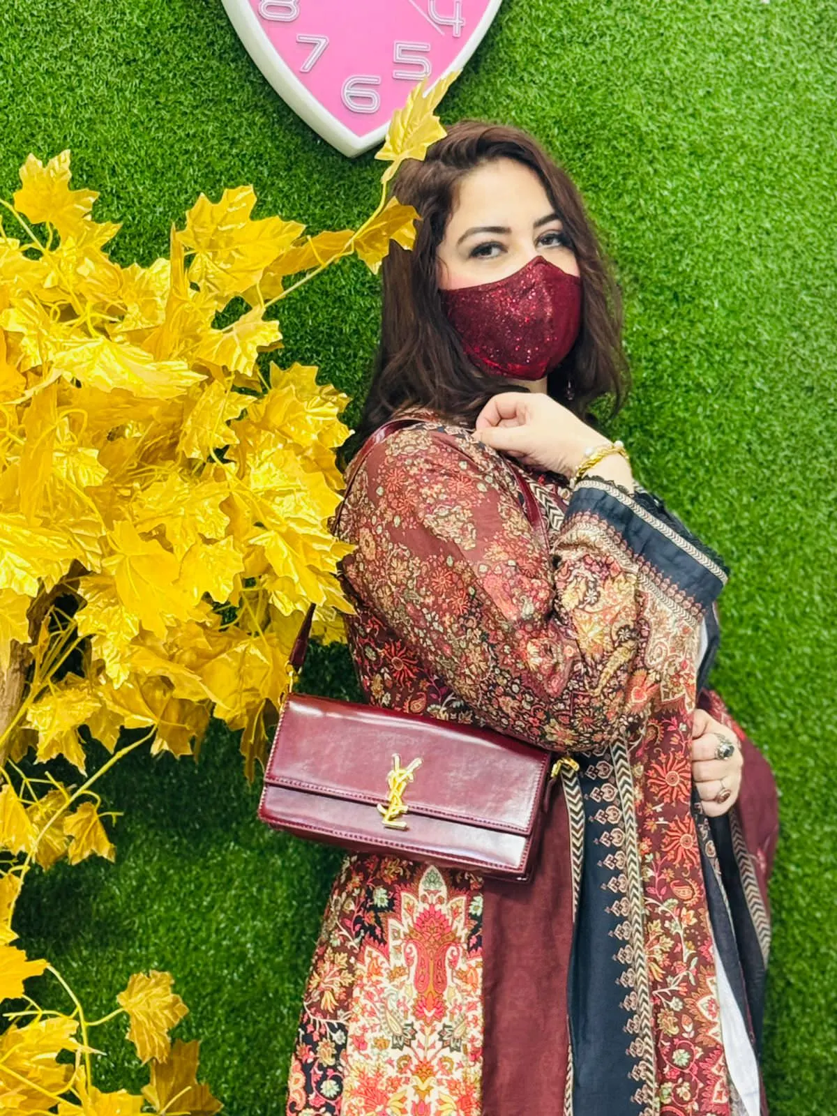 3 pc Embroidery Lawn Fabric 2